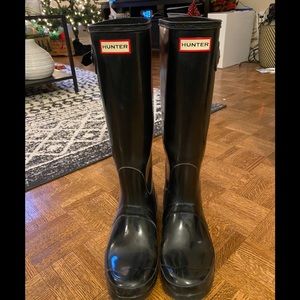 Hunter rainboots black size 10